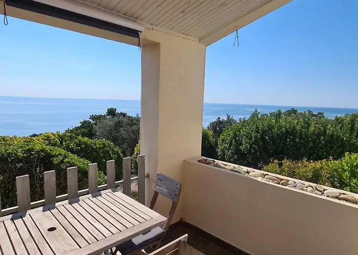 Vila Belvedere De Canaloro Sari-Solenzara