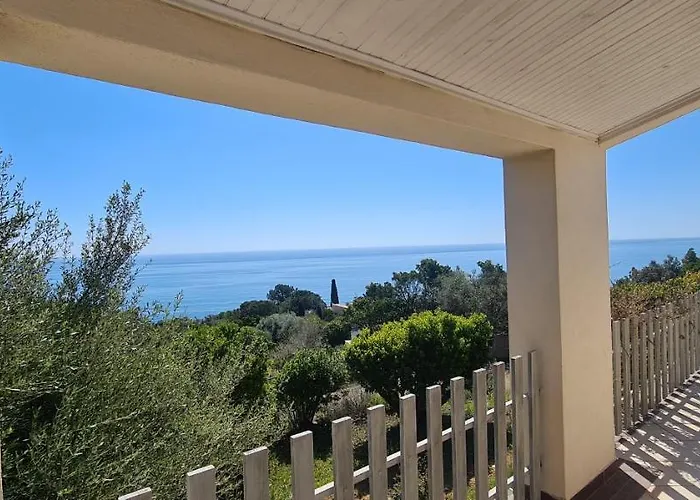 Belvedere De Canaloro Vila *