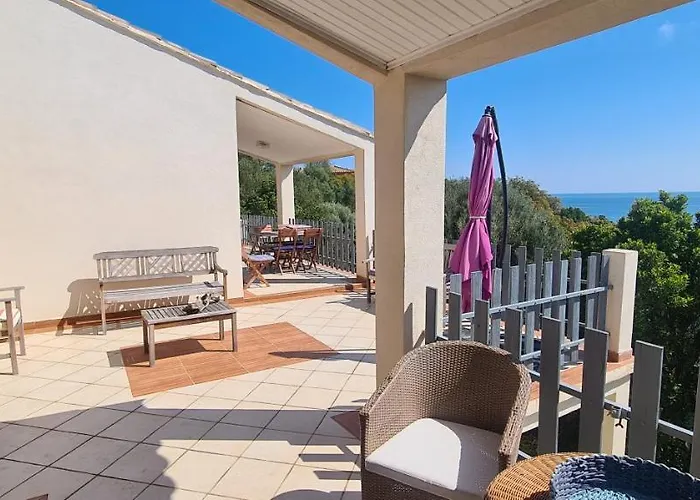 Belvedere De Canaloro